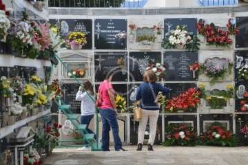 Telde no olvida a sus difuntos (Foto TA y Francisco Javier Santana)